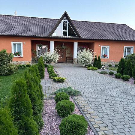 Лукі Villa Svitjaz Eksteriør bilde